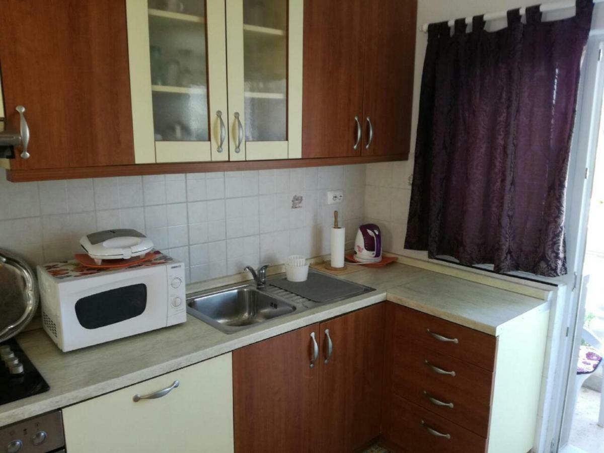 Apartments Mira Jadrtovac Esterno foto